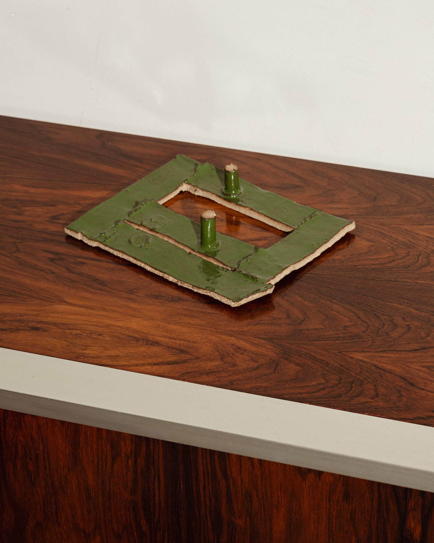 SCULPTURE EN CÉRAMIQUE VERTE