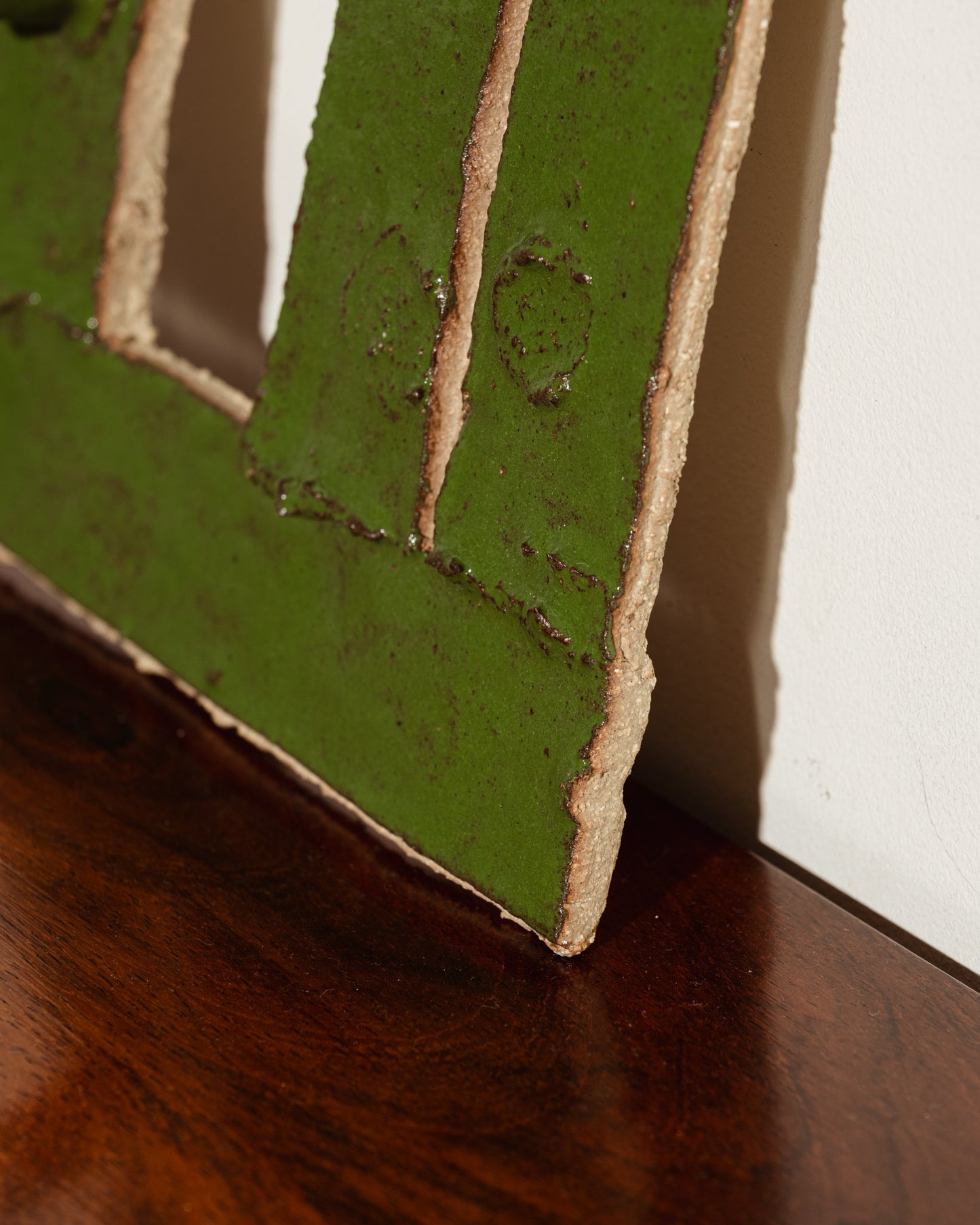 SCULPTURE EN CÉRAMIQUE VERTE