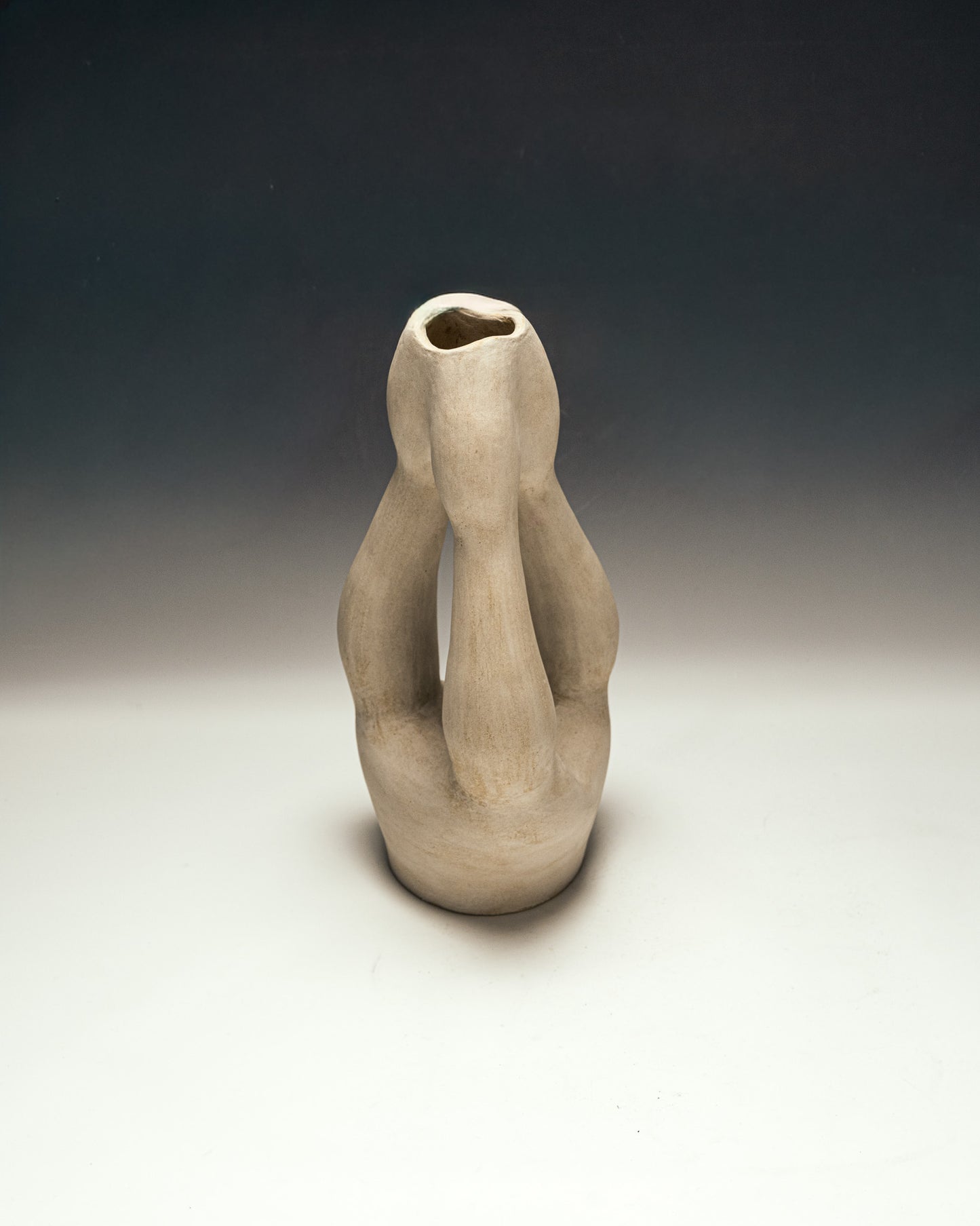 VASE EN CÉRAMIQUE