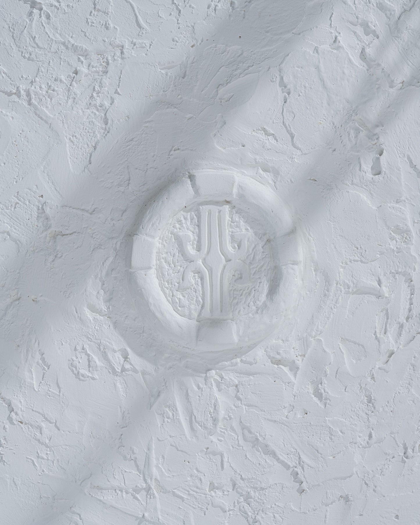 CONSOLE EN MÉTAL LE CHÂTIMENT DE SYSIPHE