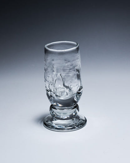 GOBELET À PIED DE FORME LIBRE