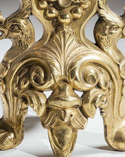 PAIRE DE CHENETS EN BRONZE ROCAILLE, 1920s