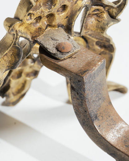 PAIRE DE CHENETS EN BRONZE ROCAILLE, 1920s