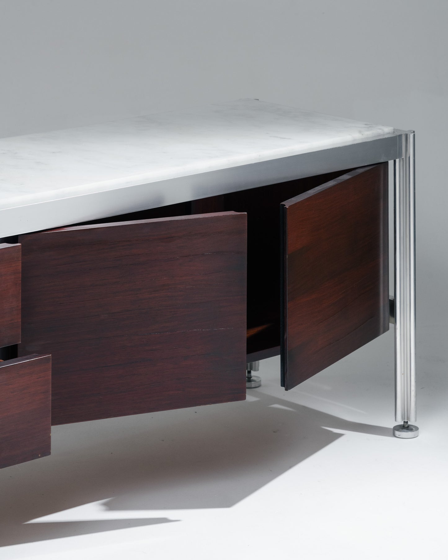 ENFILADE, GEORGES CIANCIMINO, MOBILIER INTERNATIONAL, 1970s