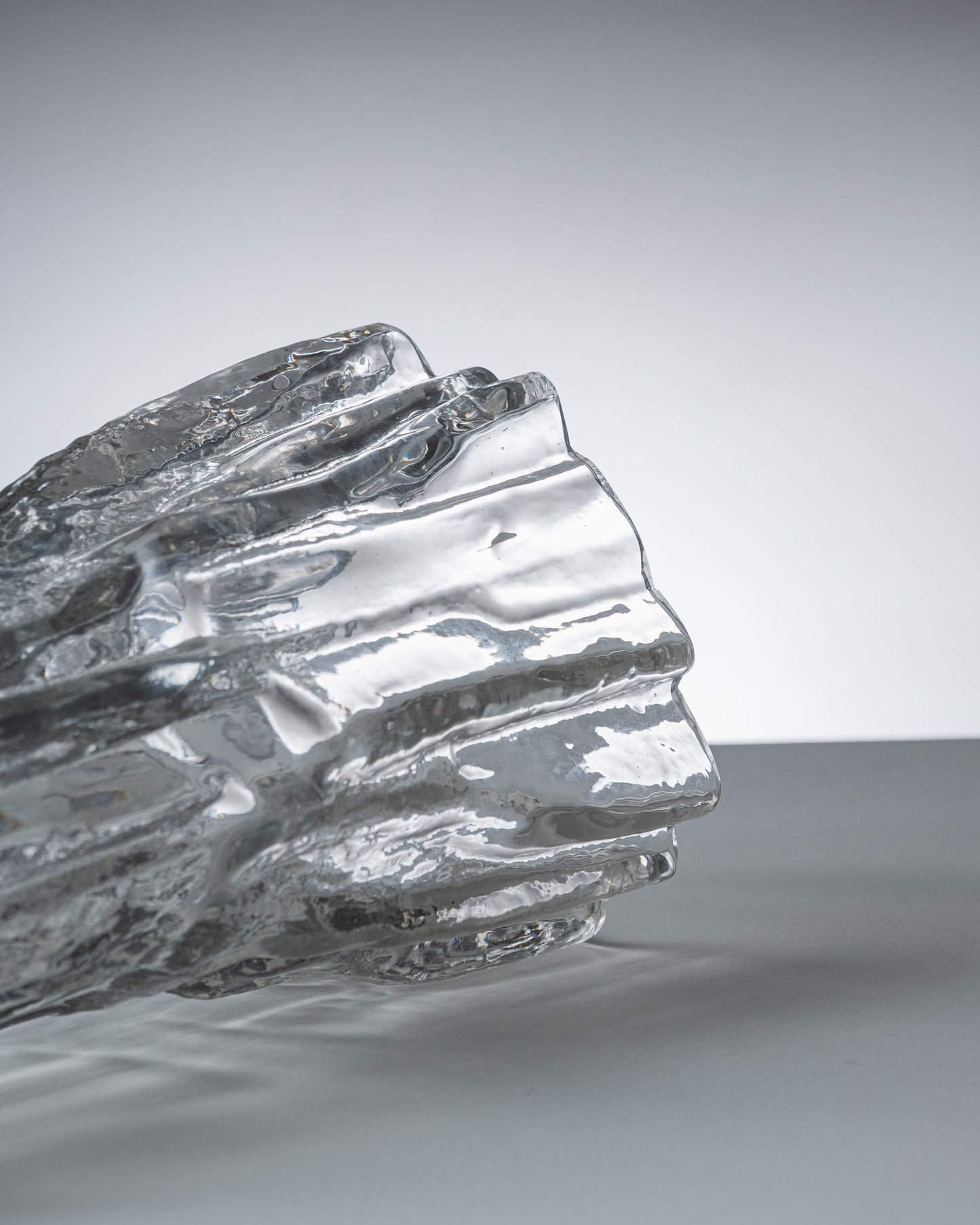 VASE EN VERRE MOULÉ, TAPIO WIRKKALA, 1970s