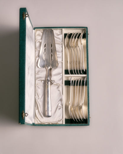 SILVER METAL DESSERT SERVICE, HENRI CARRAUD