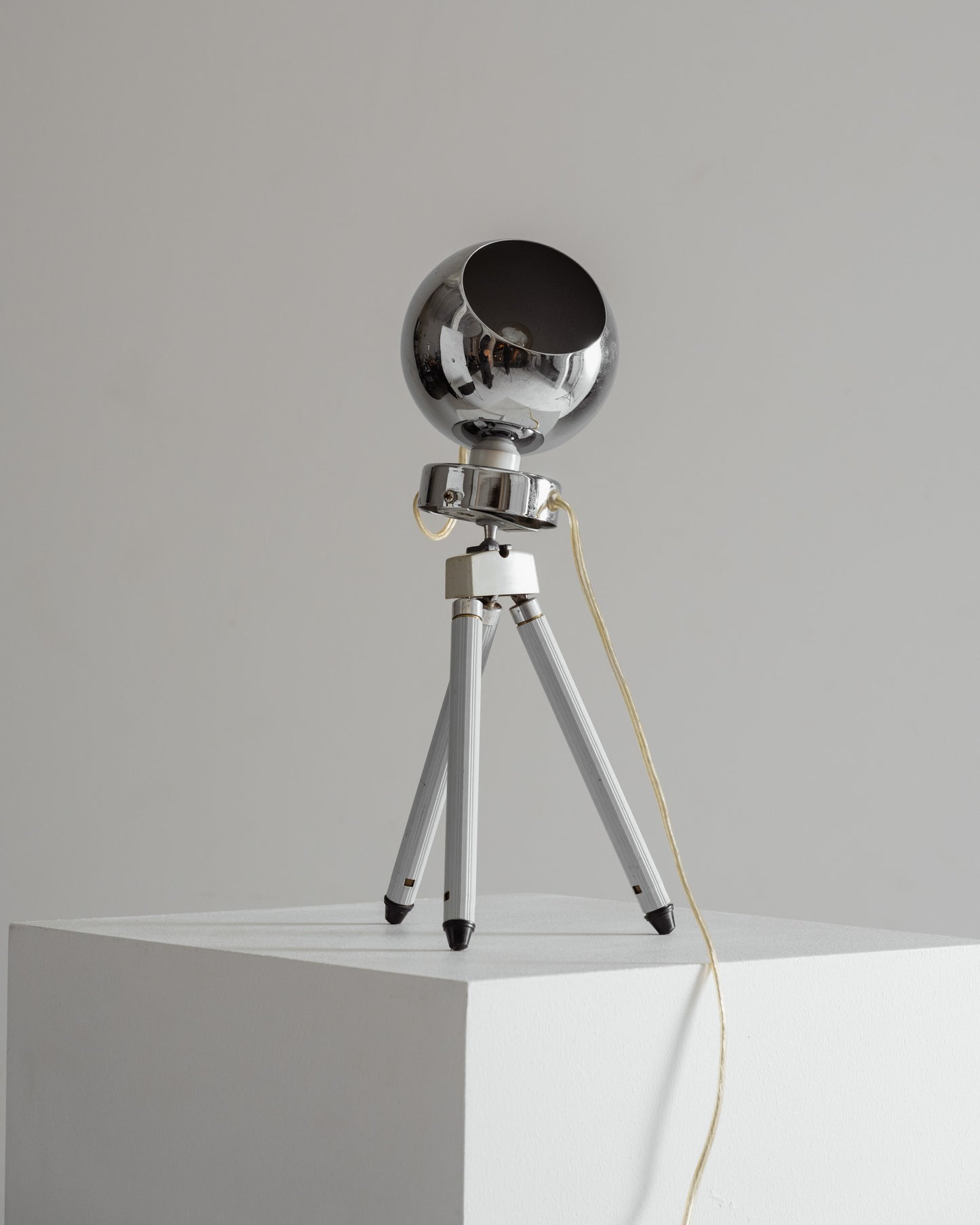 SMALL SPACE AGE METAL LAMP, 1970s