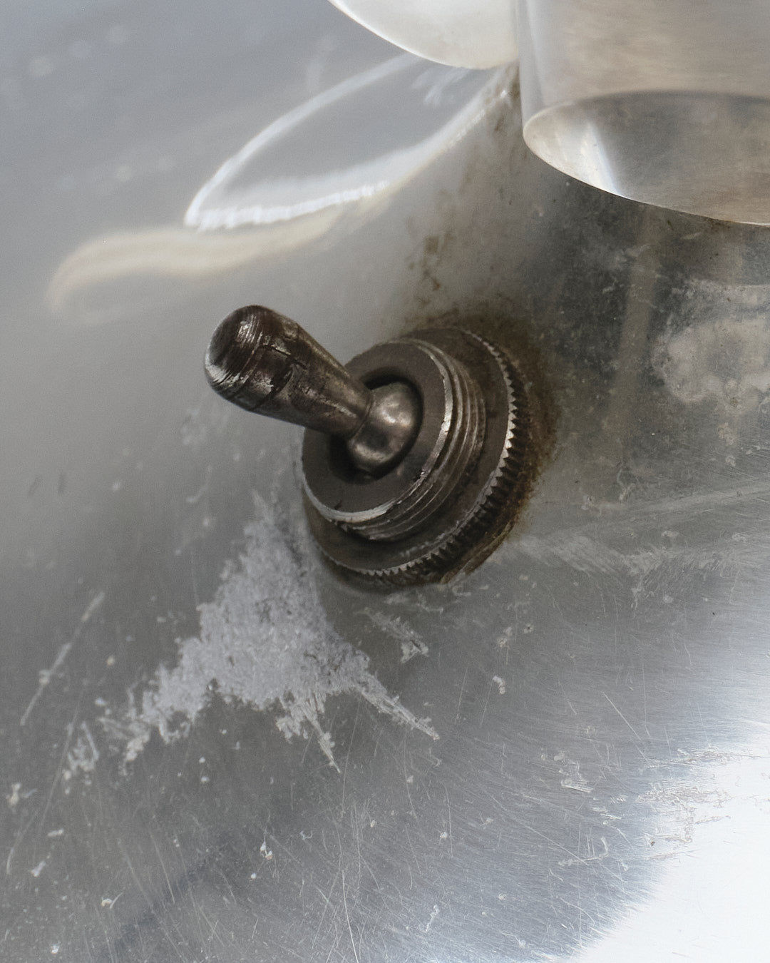 Plexiglass and metal art deco lamp, 1930s