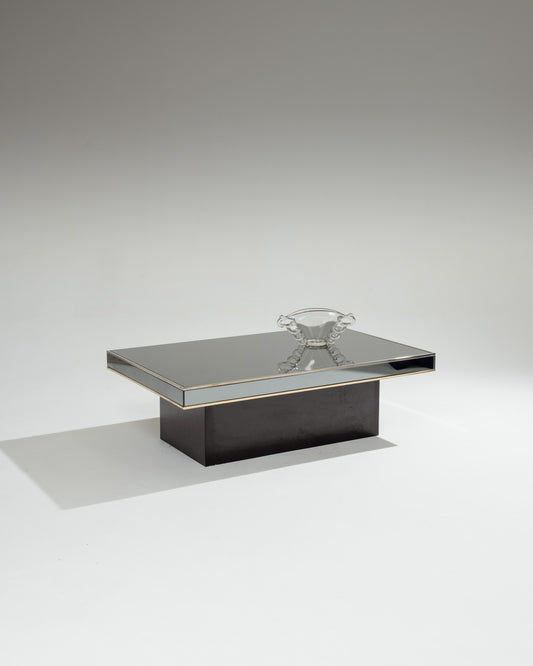 TABLE BASSE EN VERRE FUMÉ ET MÉTAL, 1970s