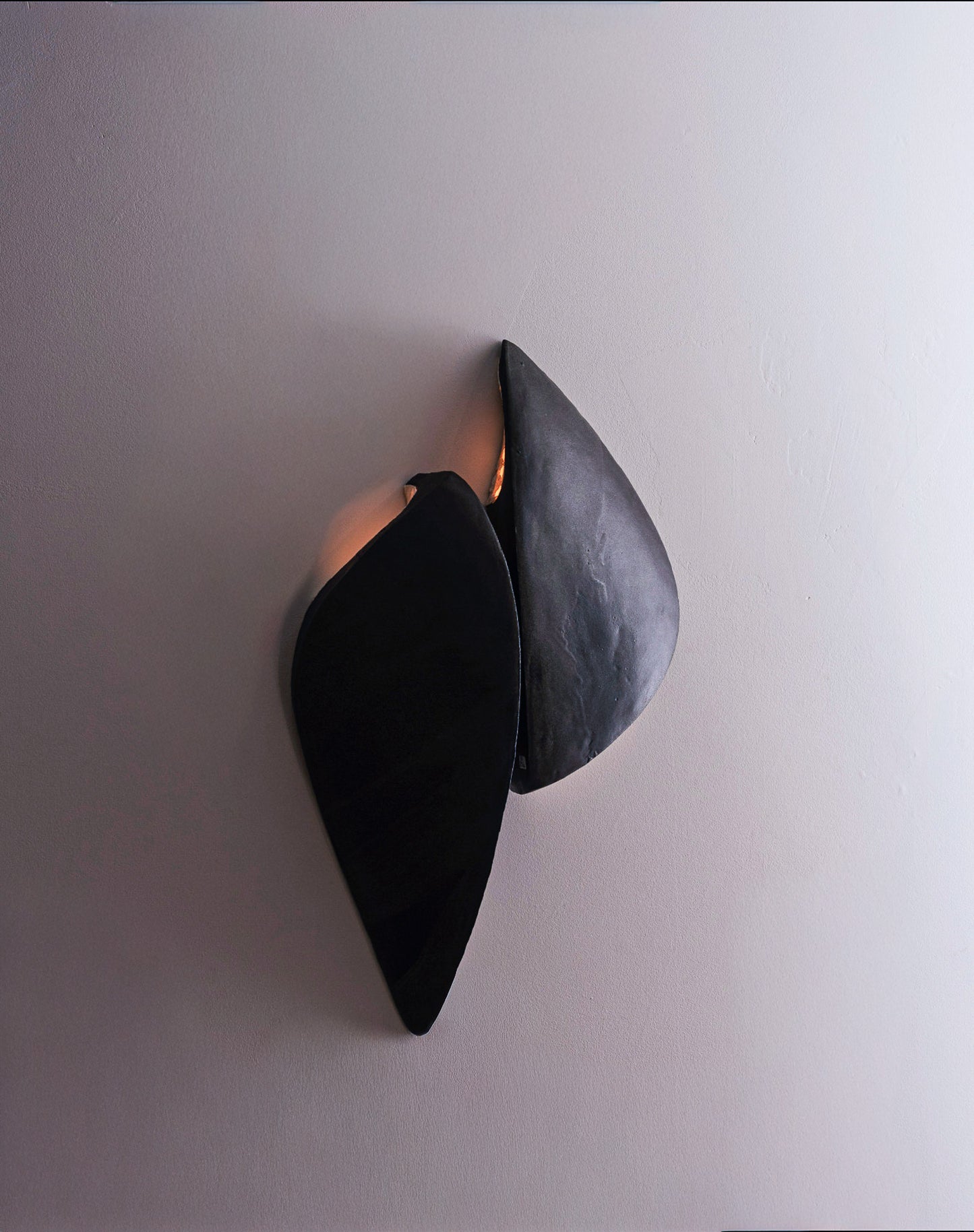 PAIRE D'APPLIQUES GHORFAS