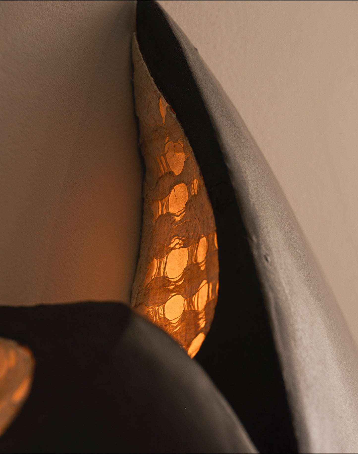 PAIRE D'APPLIQUES GHORFAS