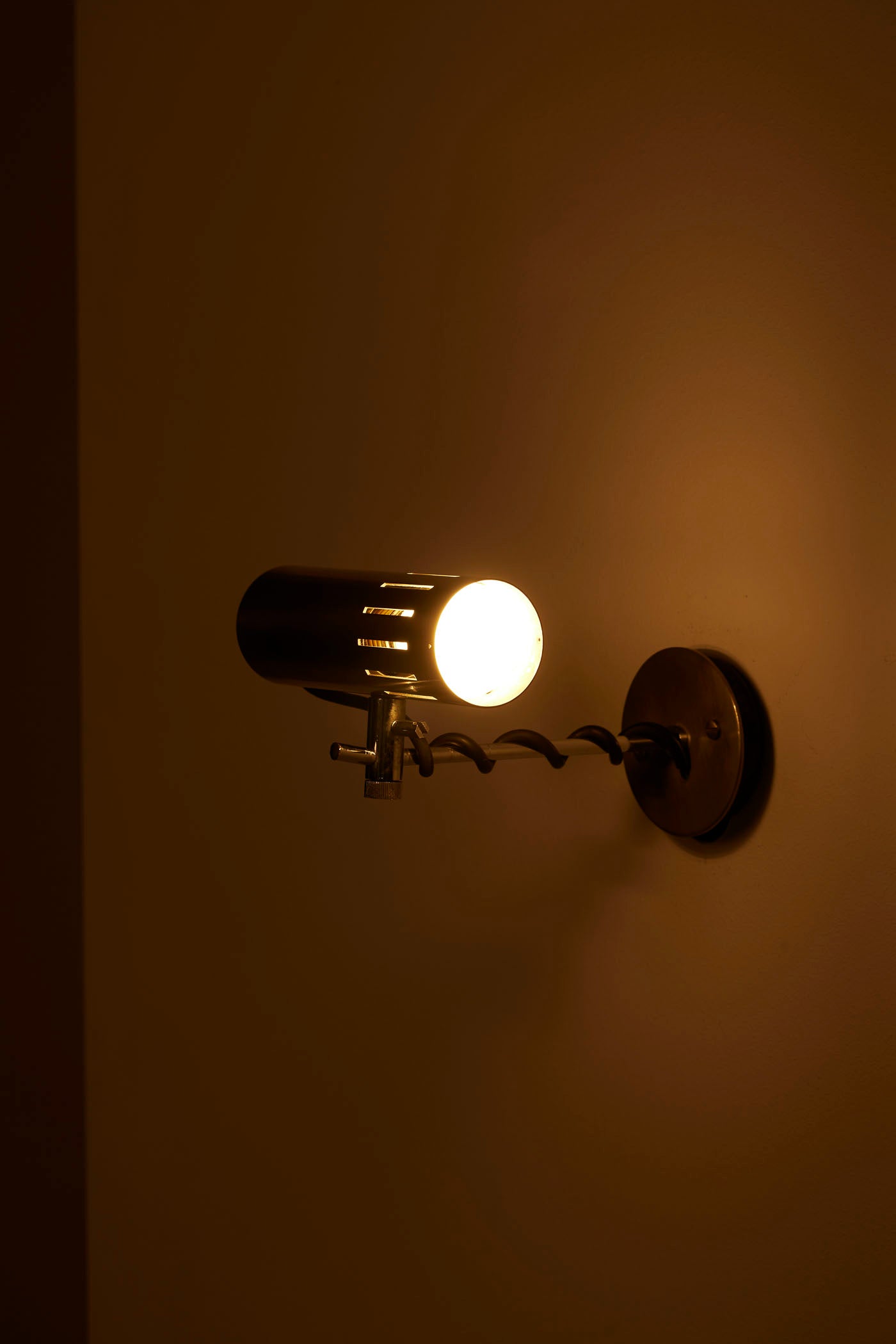 Alain Richard wall lamp 