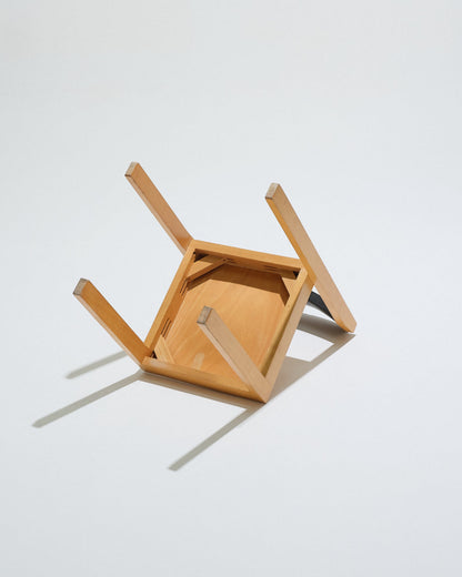 SET DE 6 CHAISES EMPILABLES EN BOIS, 1950s