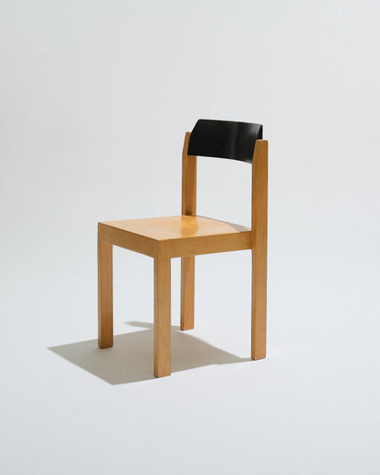 SET DE 4 CHAISES EMPILABLES EN BOIS, 1950s