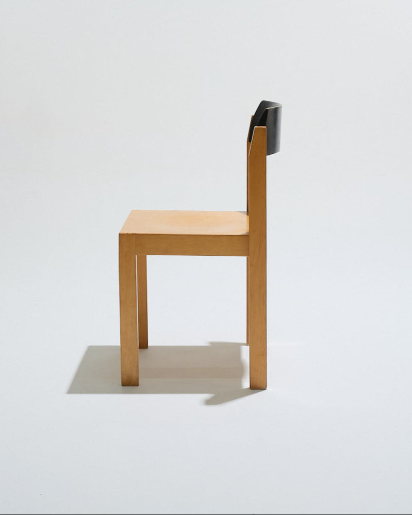 SET DE 6 CHAISES EMPILABLES EN BOIS, 1950s