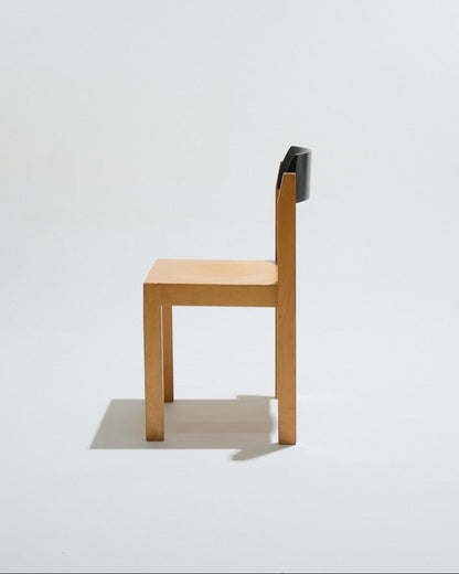 SET DE 4 CHAISES EMPILABLES EN BOIS, 1950s