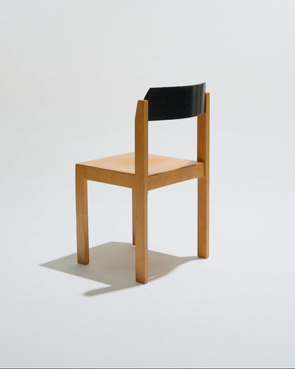 SET DE 6 CHAISES EMPILABLES EN BOIS, 1950s