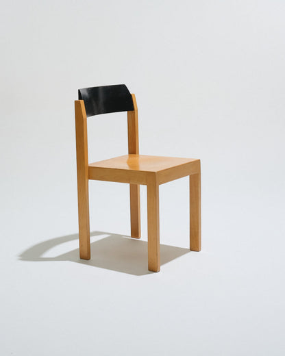 SET DE 4 CHAISES EMPILABLES EN BOIS, 1950s