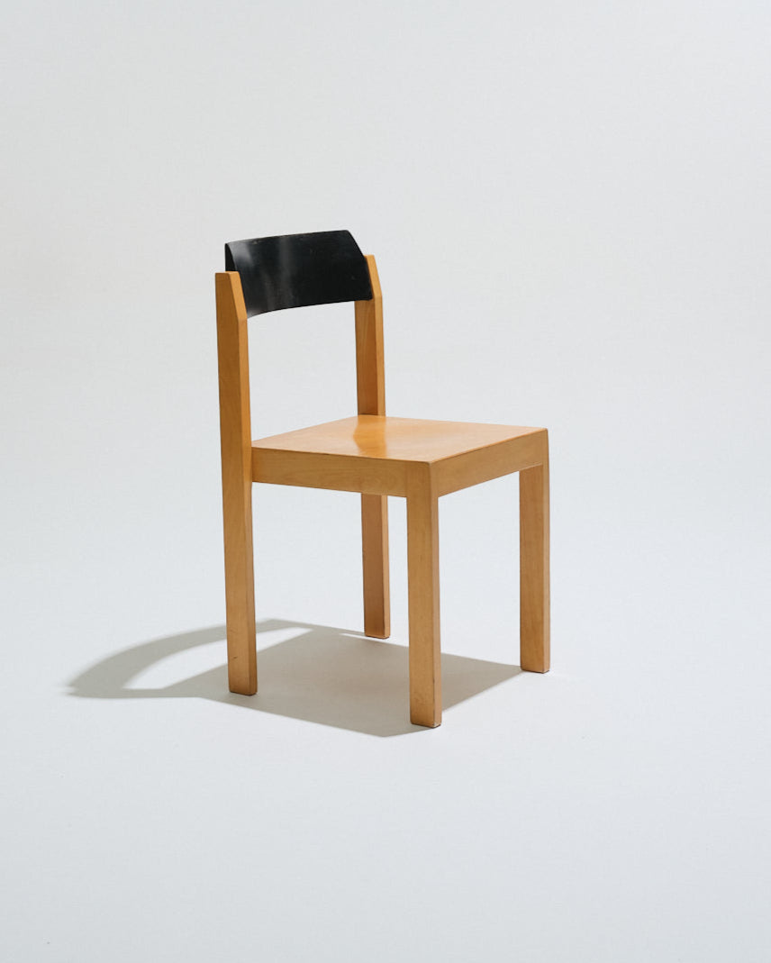 SET DE 6 CHAISES EMPILABLES EN BOIS, 1950s