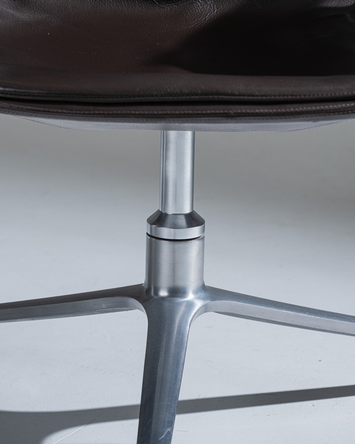 FAUTEUIL FK 6725, FABRICIUS & KASTHOLMON, 1960s