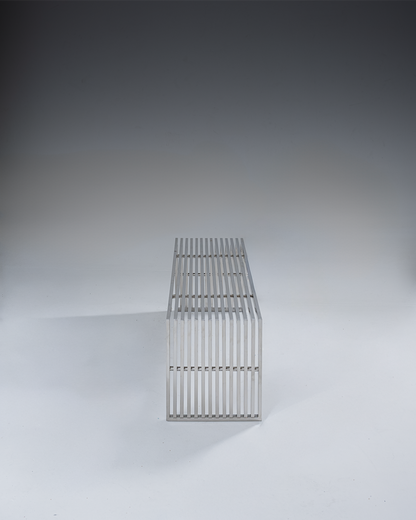 BANC EN ACIER INOXYDABLE MODERNISTE