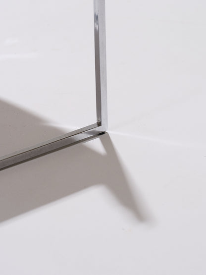 CHAISE EN MÉTAL ET TISSU TEXTURÉ, 1970s