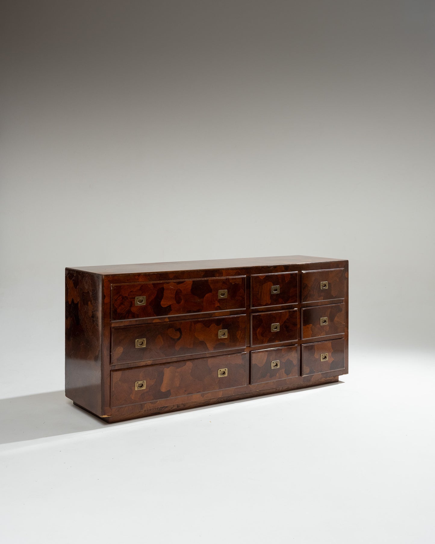 OLIVE WOOD VENEER SIDEBOARD, 1950S