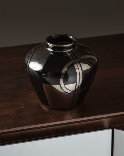 VASE BOULE ART DÉCO NOIR ET ARGENTÉ, 1930s