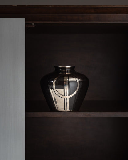 VASE BOULE ART DÉCO NOIR ET ARGENTÉ, 1930s