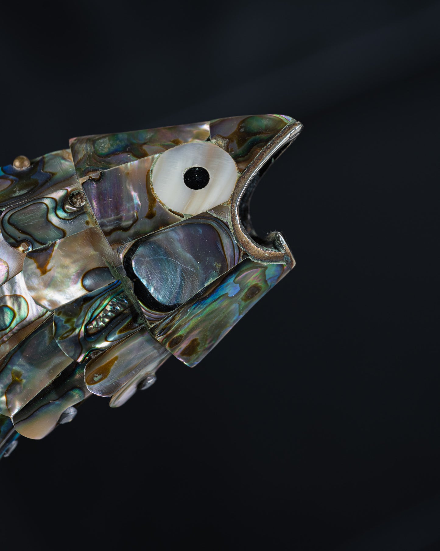 FISH BOTTLE OPENER IN MOTHER OF PEARL