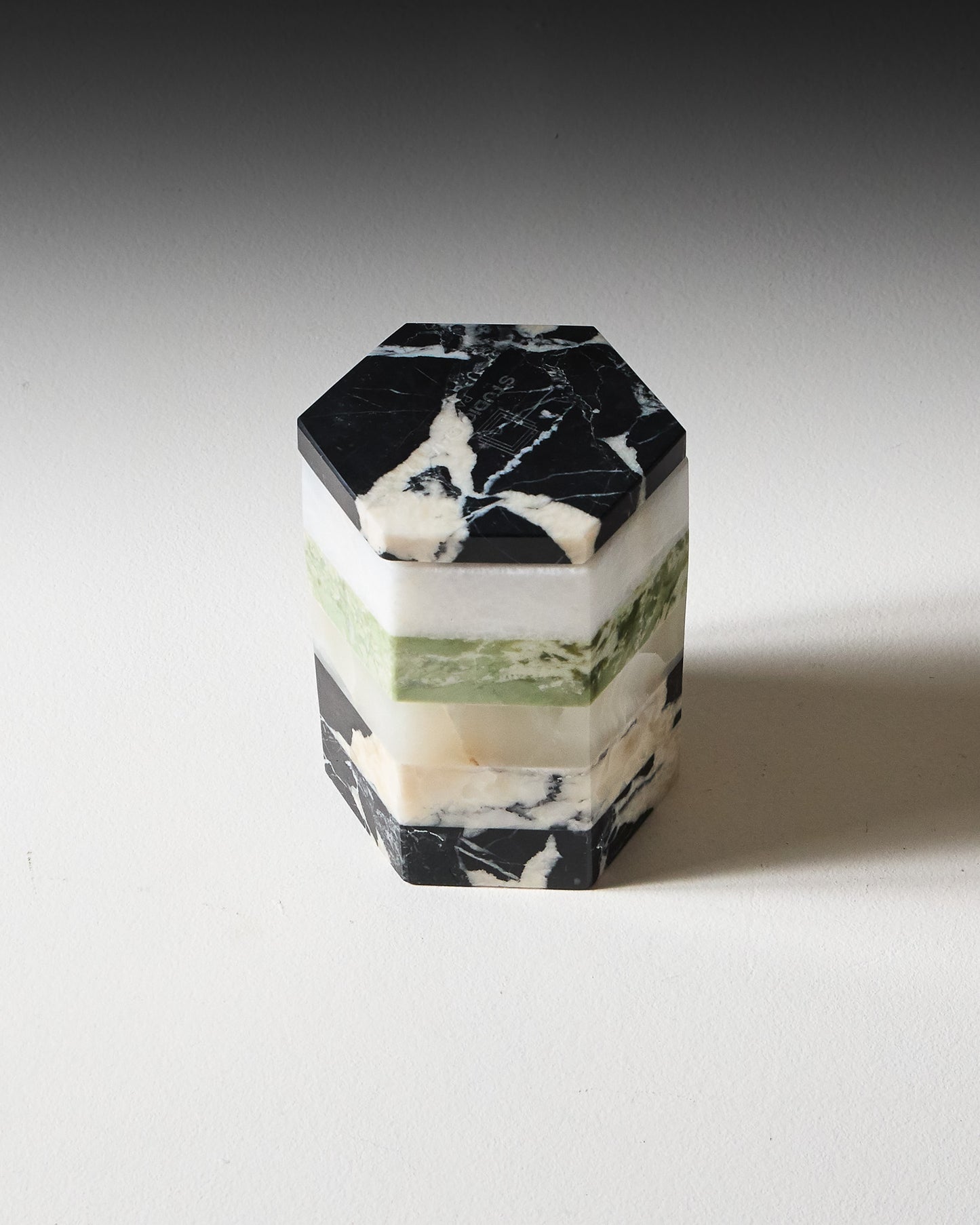 BOUGIE PARFUMÉE EN MARBRE ET ONYX BLANC ET VERT