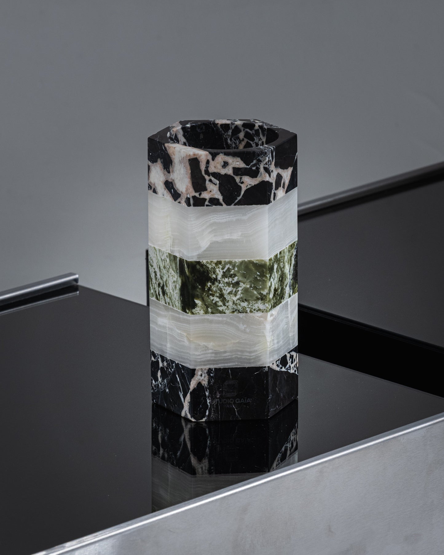 VASE EMMA EN MARBRE, ONYX BLANC ET VERT