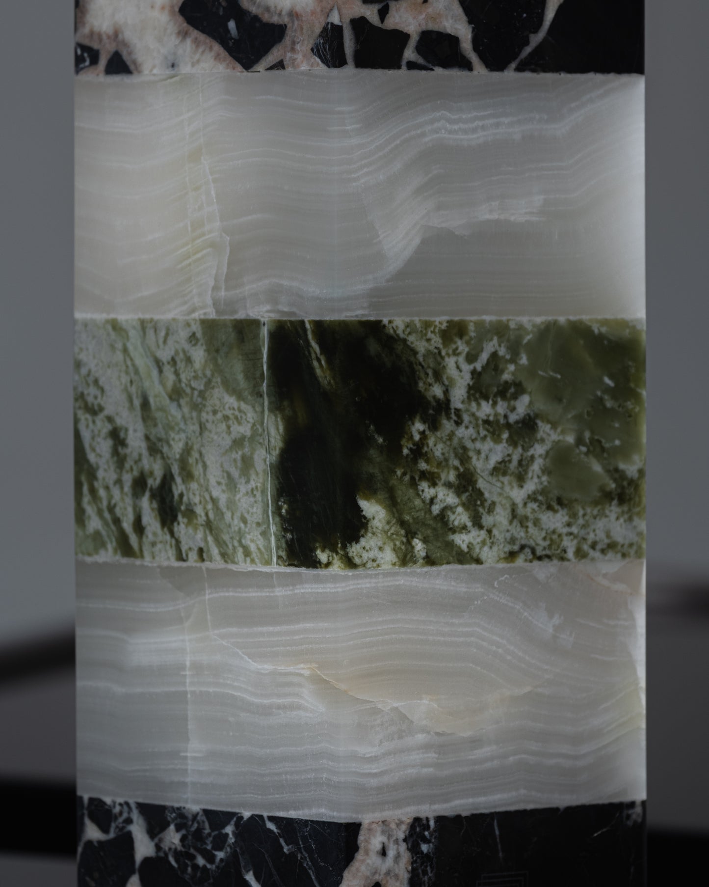 VASE EMMA EN MARBRE, ONYX BLANC ET VERT