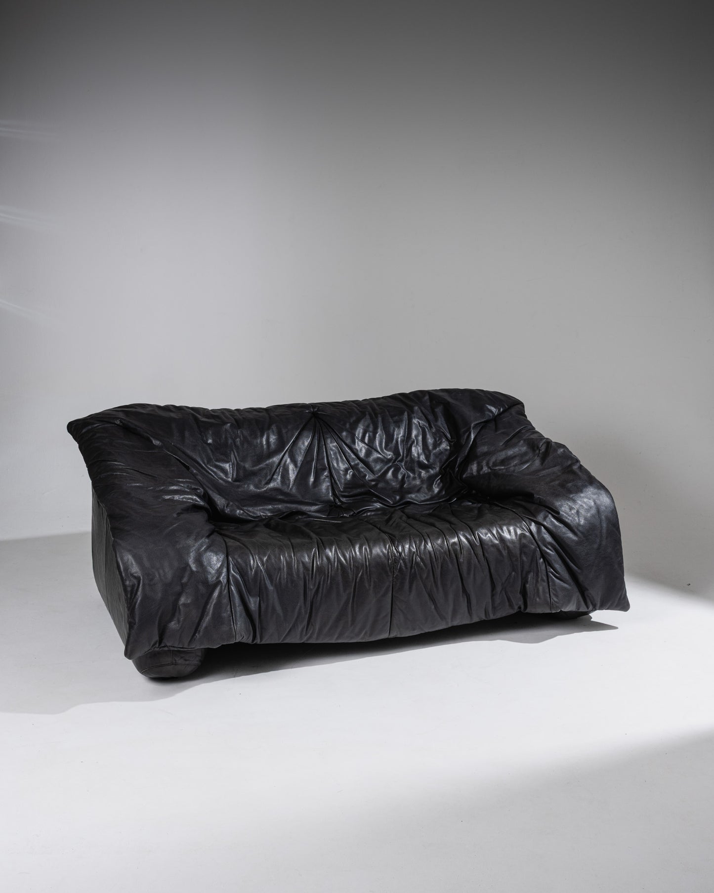 FLOU FLOU SOFA, DONATO D'URBINO AND PAOLO LOMAZZI, 1980s