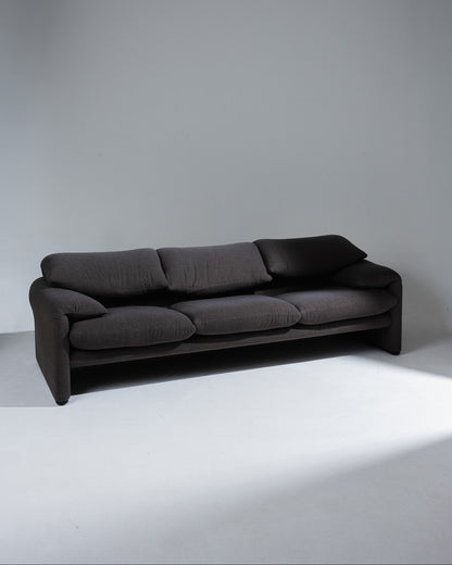 MARALUNGA GRAY SOFA, VICO MAGISTRETTI, 1970s