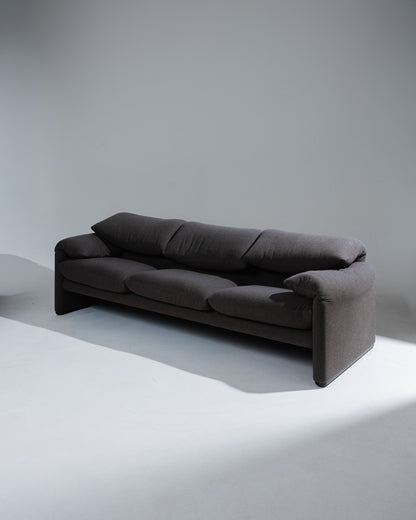 MARALUNGA GRAY SOFA, VICO MAGISTRETTI, 1970s