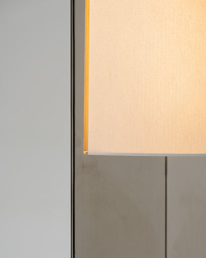 Arrow 120 floor lamp with diffuser