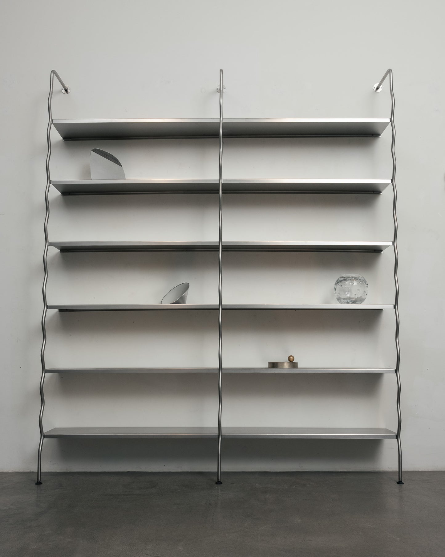 'WAVE' METAL SHELF