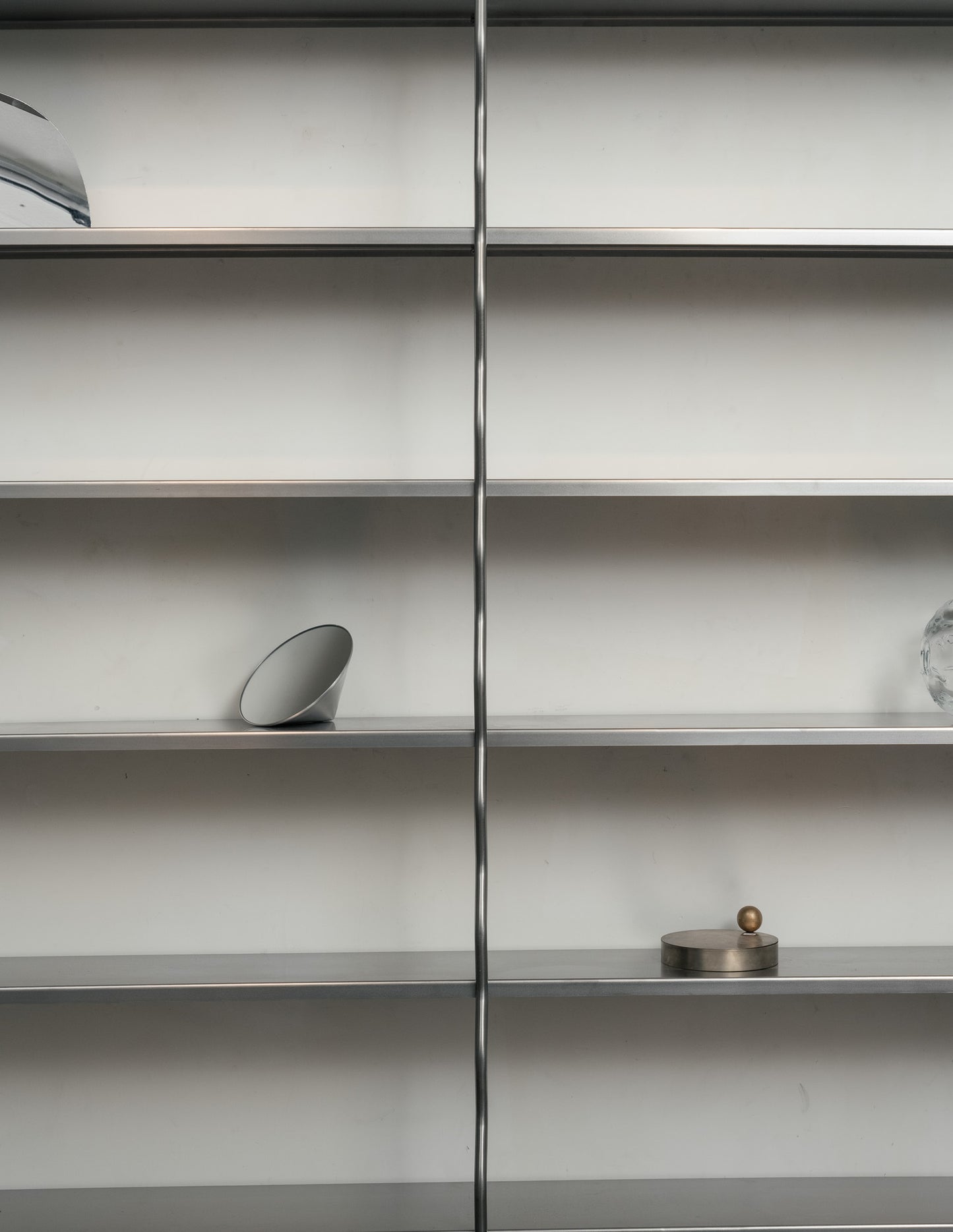 'WAVE' METAL SHELF