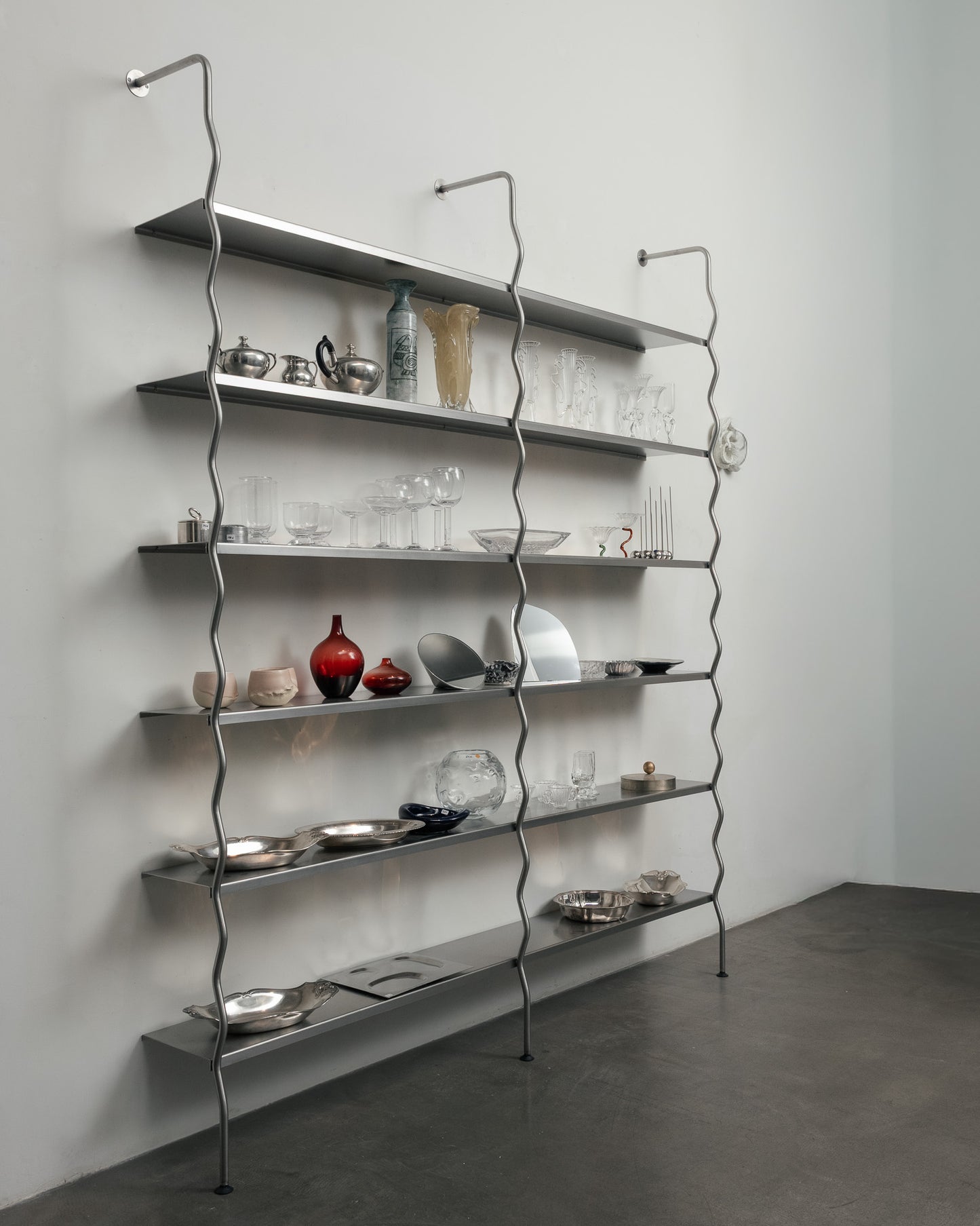 'WAVE' METAL SHELF