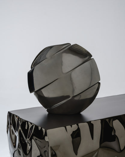 SCULPTURAL ALUMINUM VASE, 1970s
