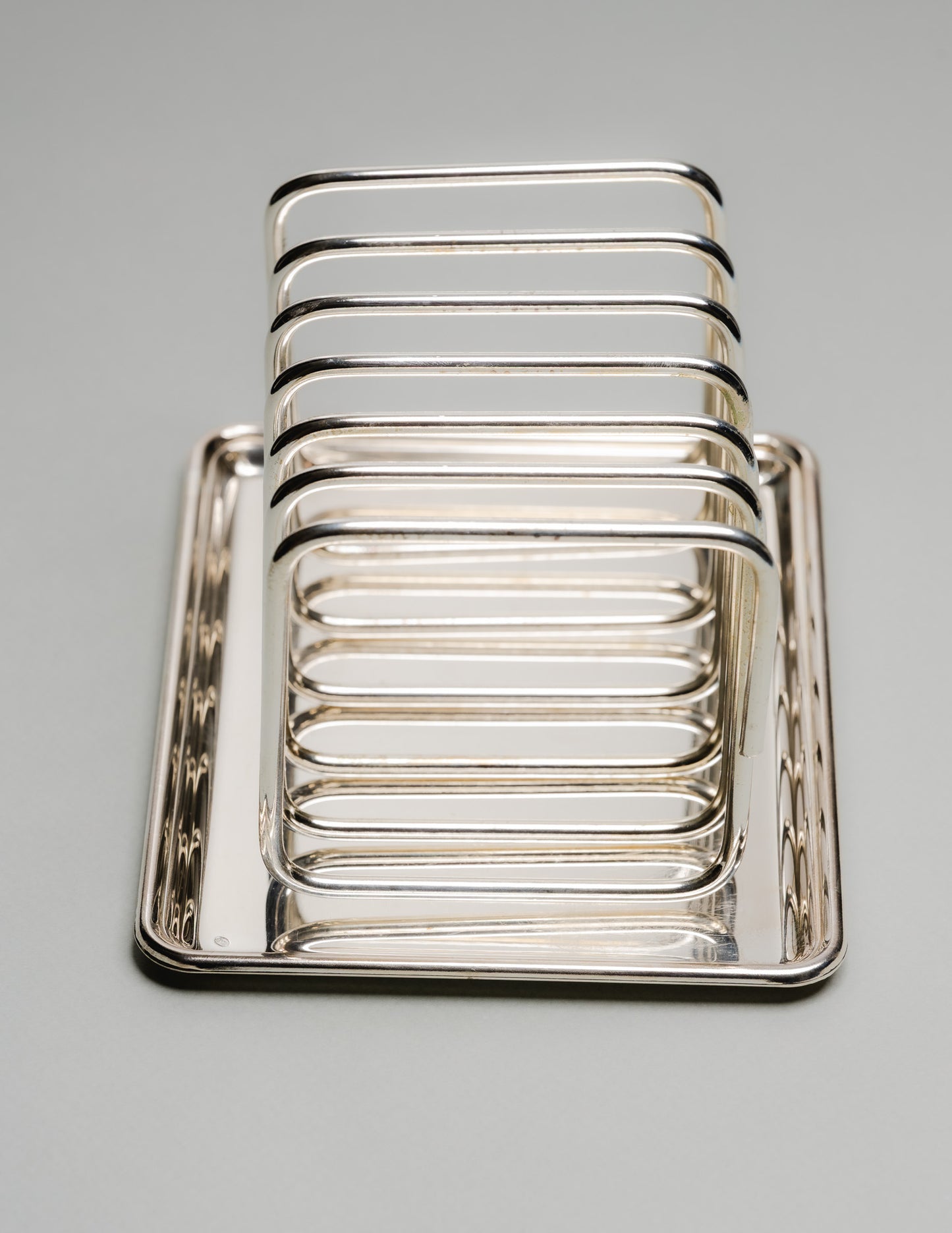 PORTE-TOASTS EN MÉTAL ARGENTÉ, 1950s
