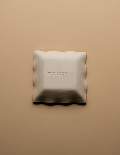 WHITE CERAMIC POCKET TRAY