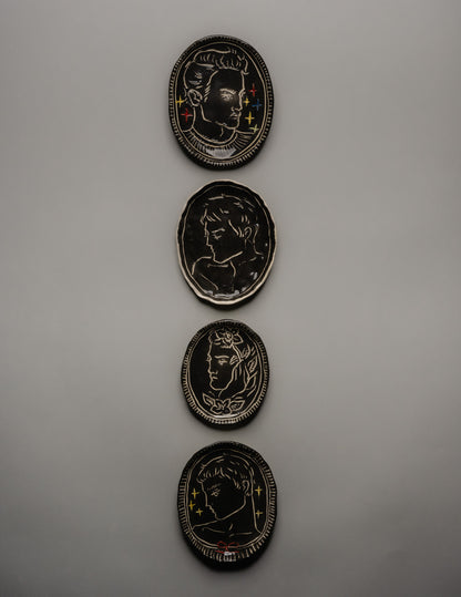 SMALL OVAL CERAMIC POCKET TRAY