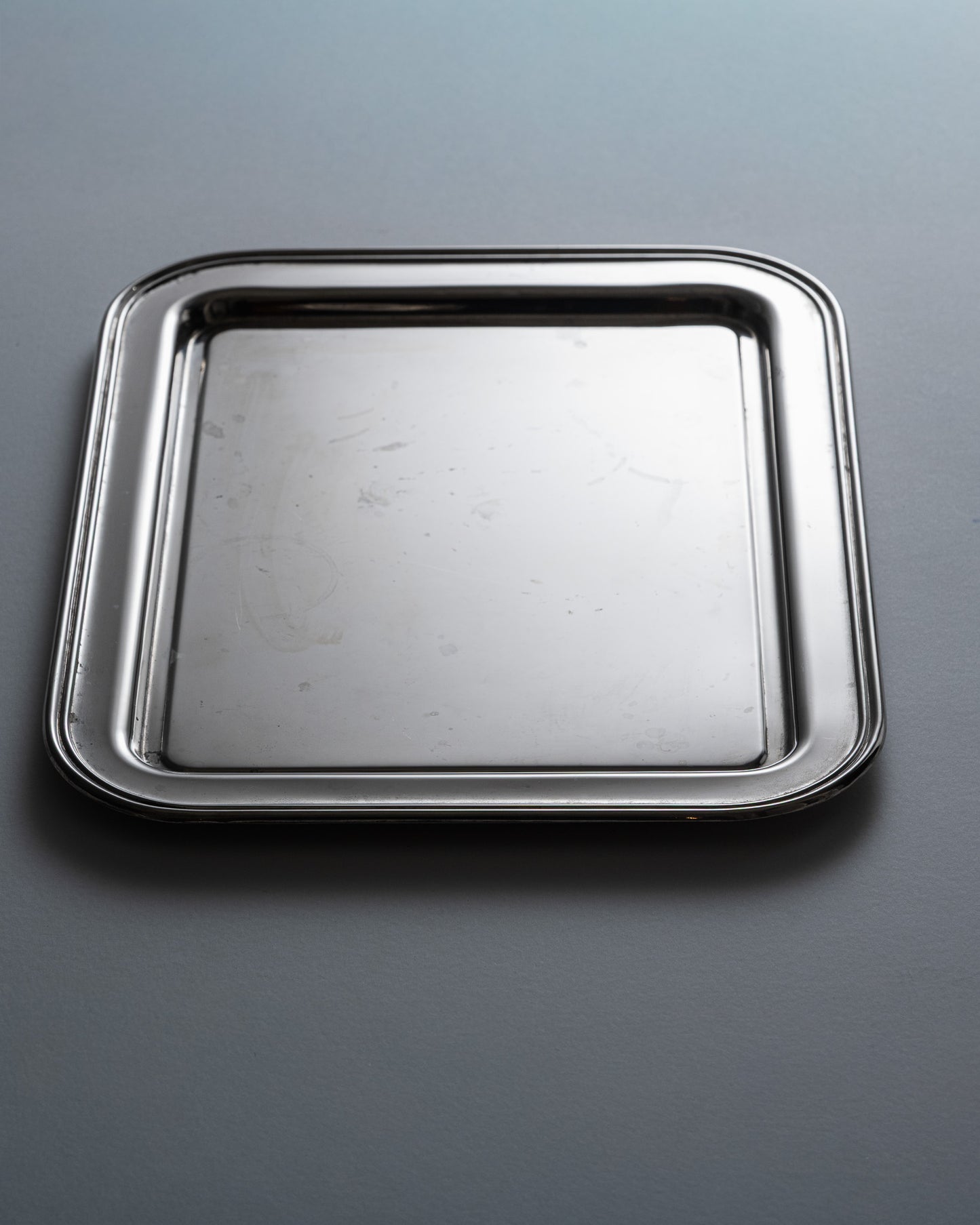 SILVER-PLATED METAL TRAY