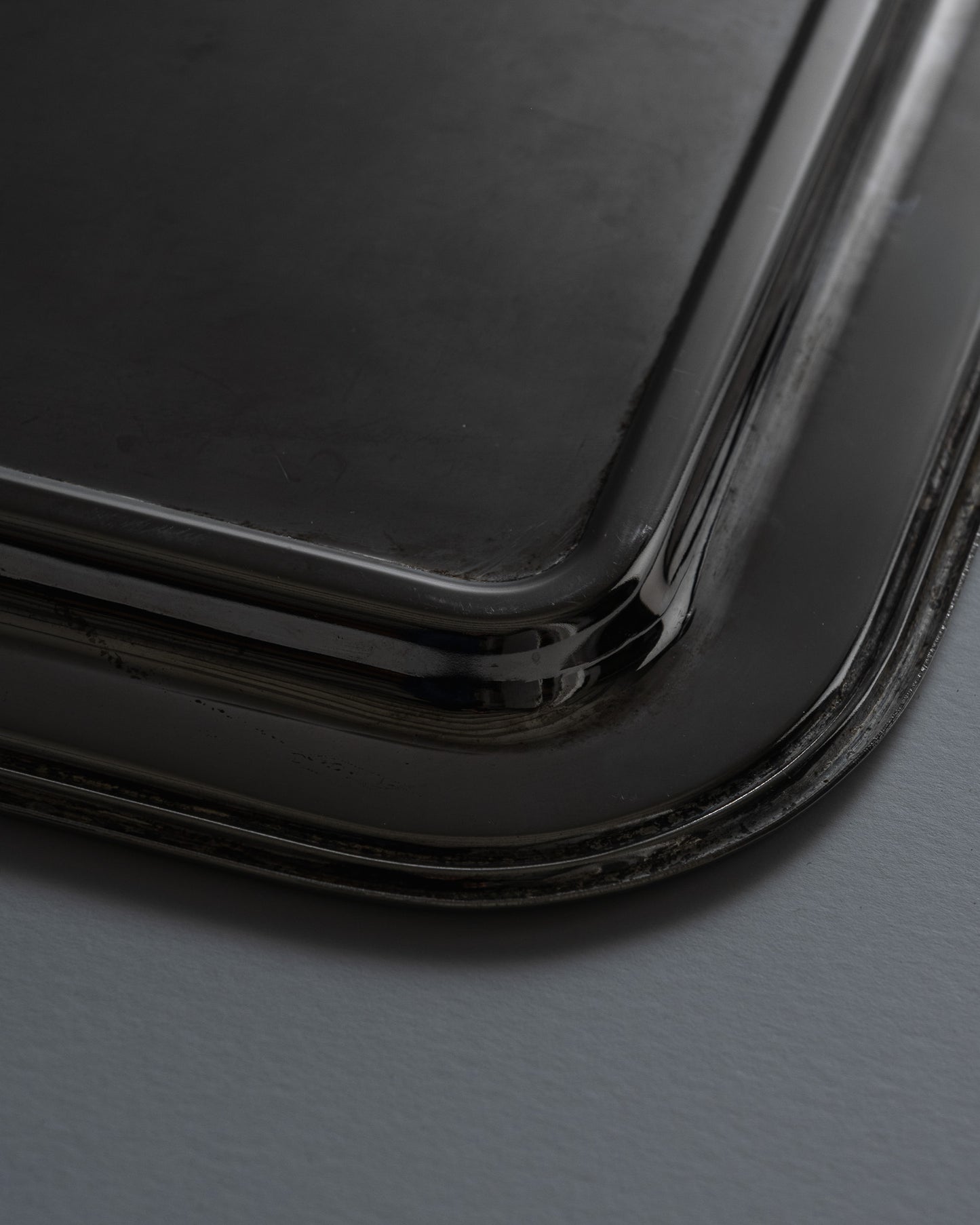 SILVER-PLATED METAL TRAY