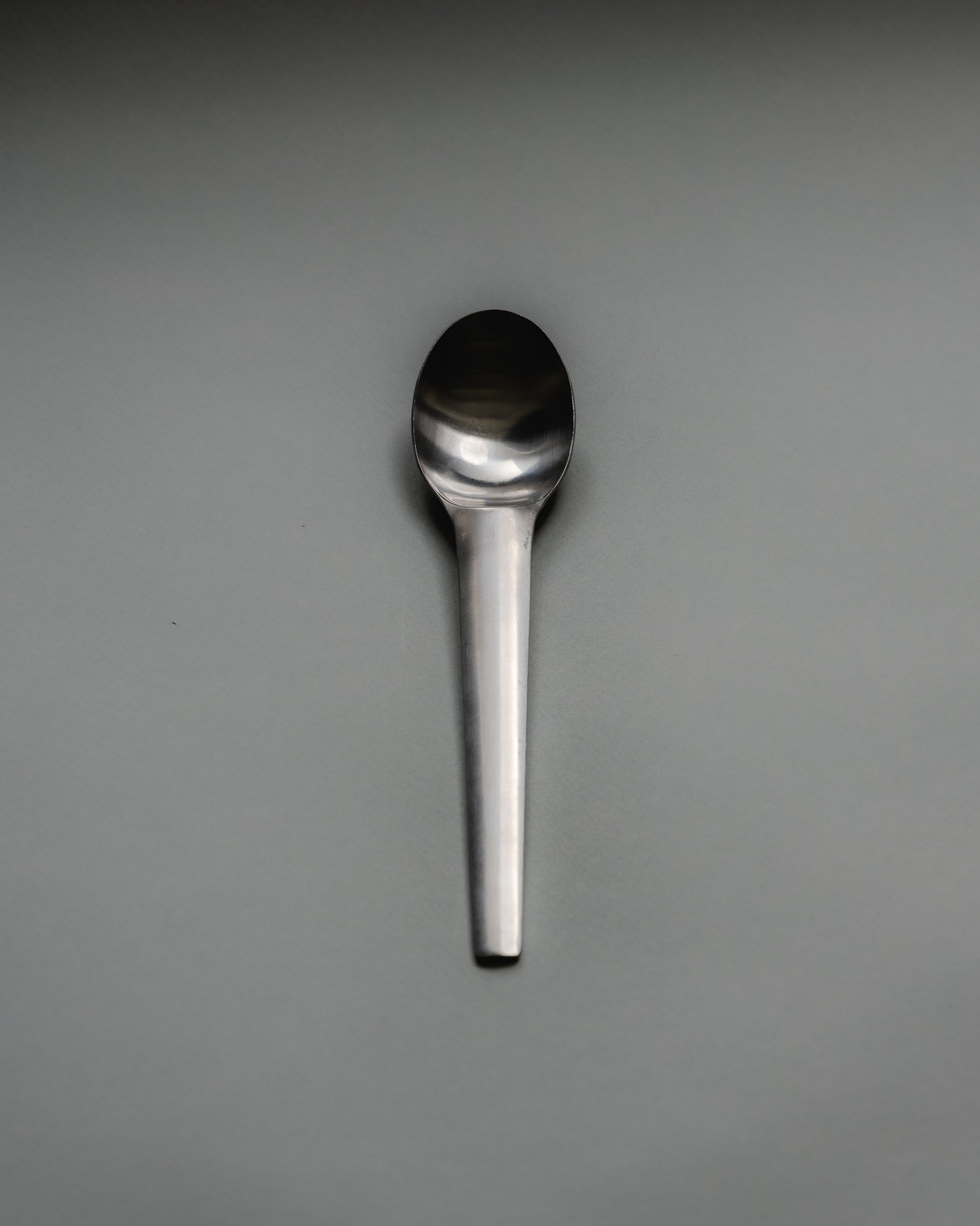 Guy Degrenne stainless steel cutlery set, 1980s