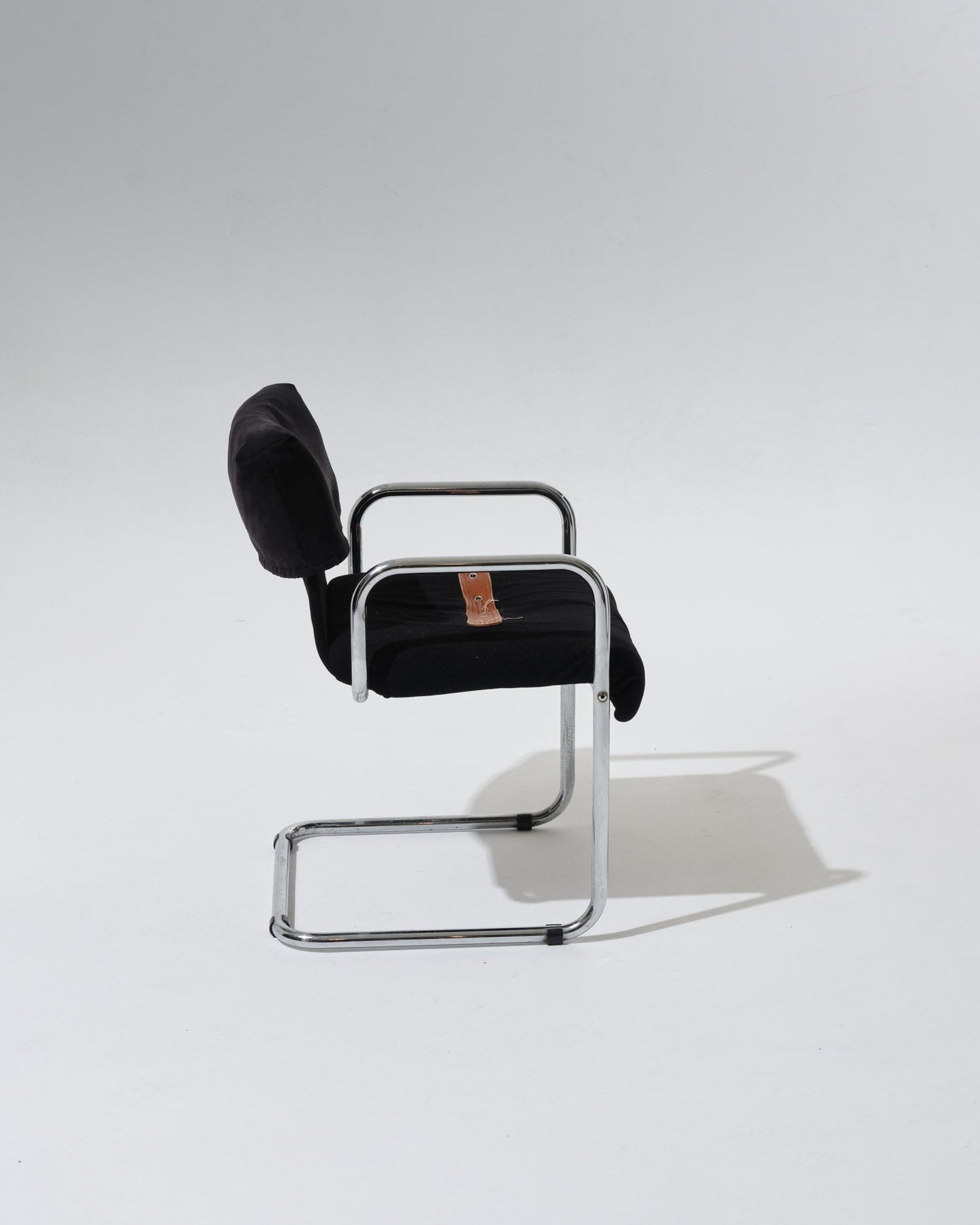 CHAISE EN VELOURS ET METAL, GUIDO FALESCHINI, 1970s