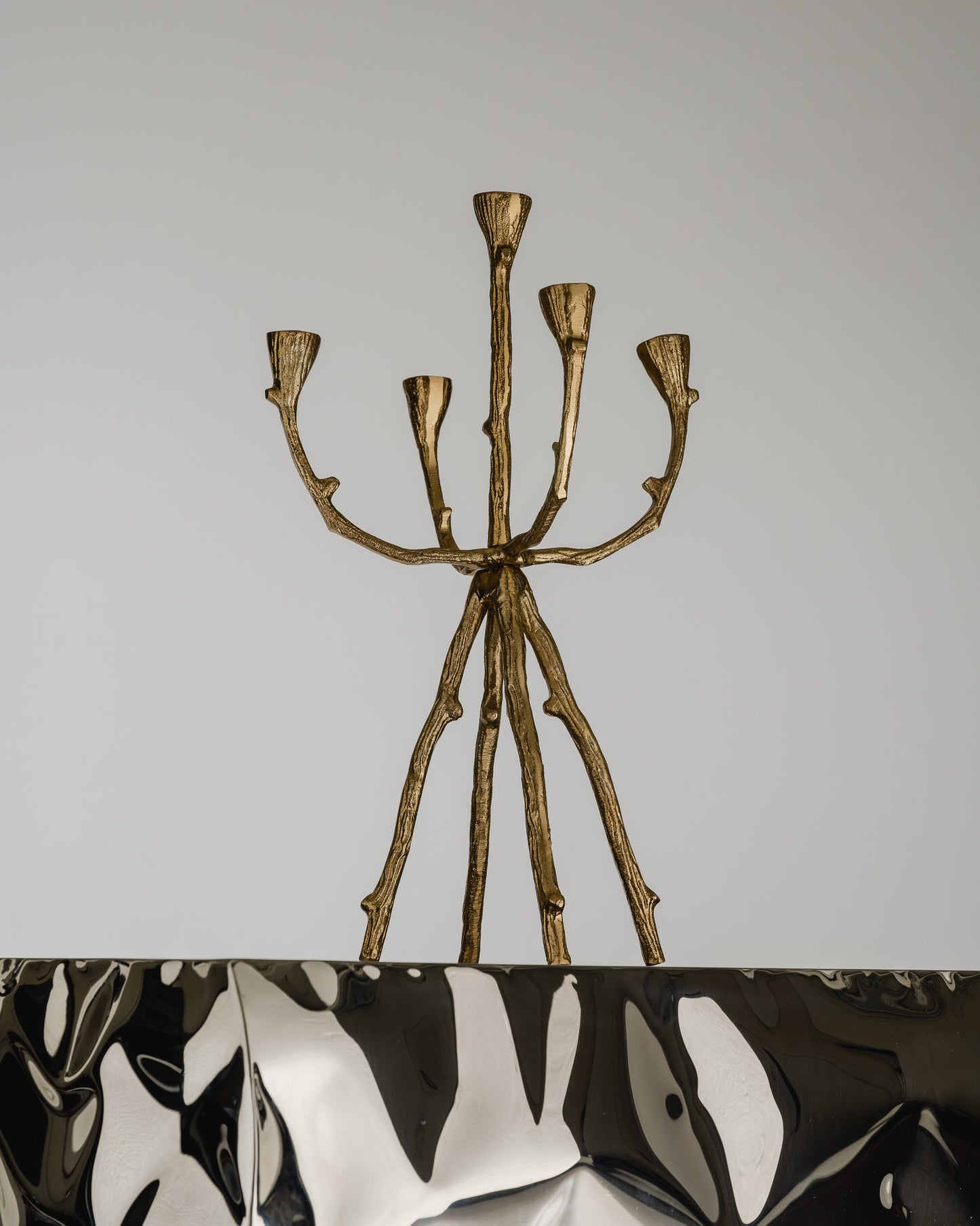 5-LIGHT BRUTALIST GOLD-PLATED METAL CHANDELIER, 1970s 