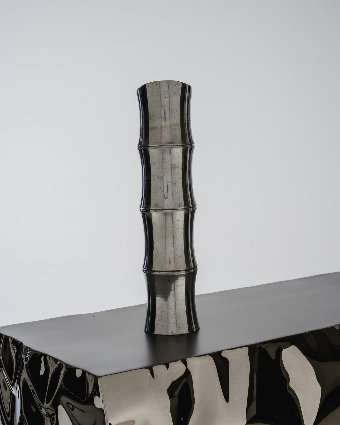 GRAND VASE BAMBOU EN MÉTAL, 1970s